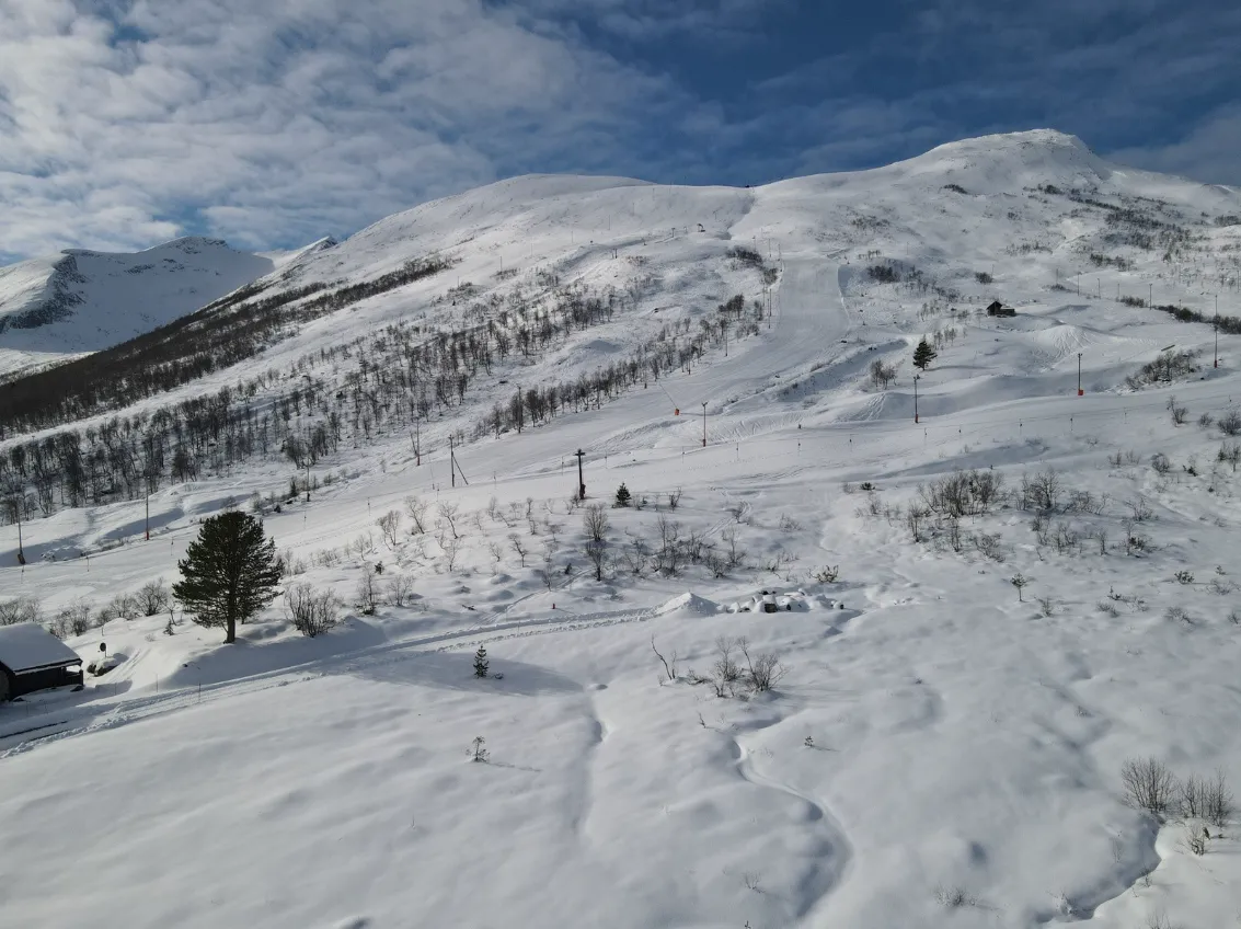 Fjellsætra Alpin Lodge: Flott hytte med god beliggenhet, panoramautsikt og ski-in/ski-out!