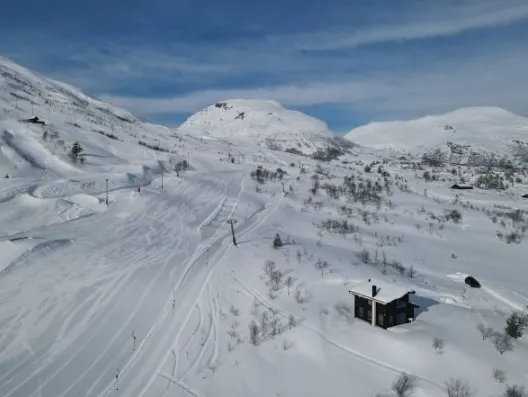 Fjellsætra Alpin Lodge: Flott hytte med god beliggenhet, panoramautsikt og ski-in/ski-out!